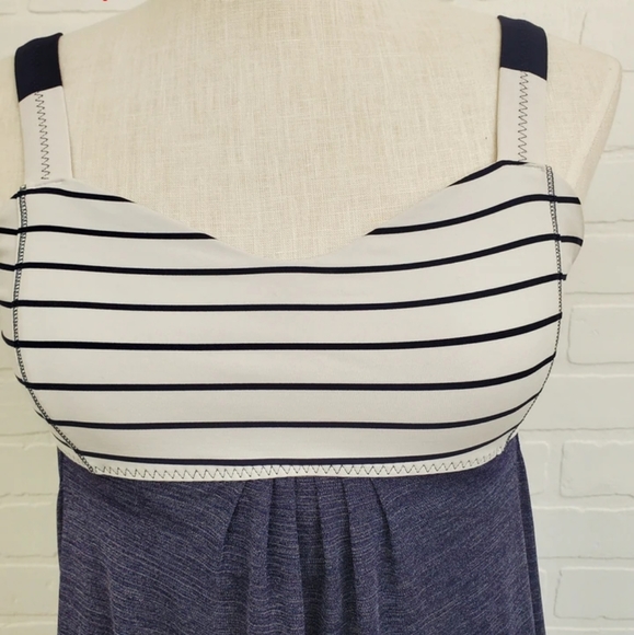 LULULEMON athletica sleeveless tank top - Picture 2 of 6